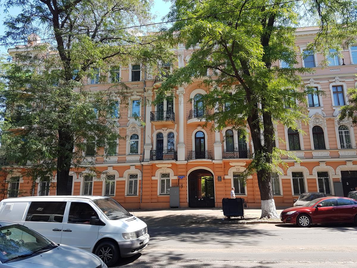 Nezhnyye Apartments Odessza Kültér fotó